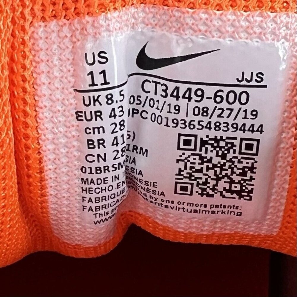 Nike Women's Air Max 90 Pink Hot Coral and Tan Sneakers - Picture 11 of 11